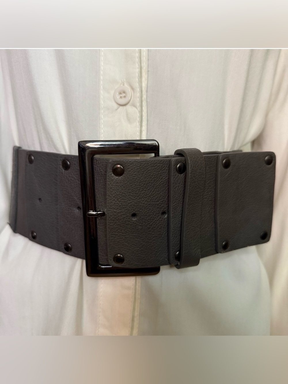Gray PU leather wide elastic waistband belt with hematite tone rectangle buckle